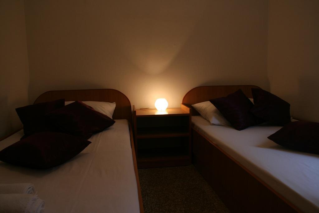 Apartments Rotim Заострог Номер фото